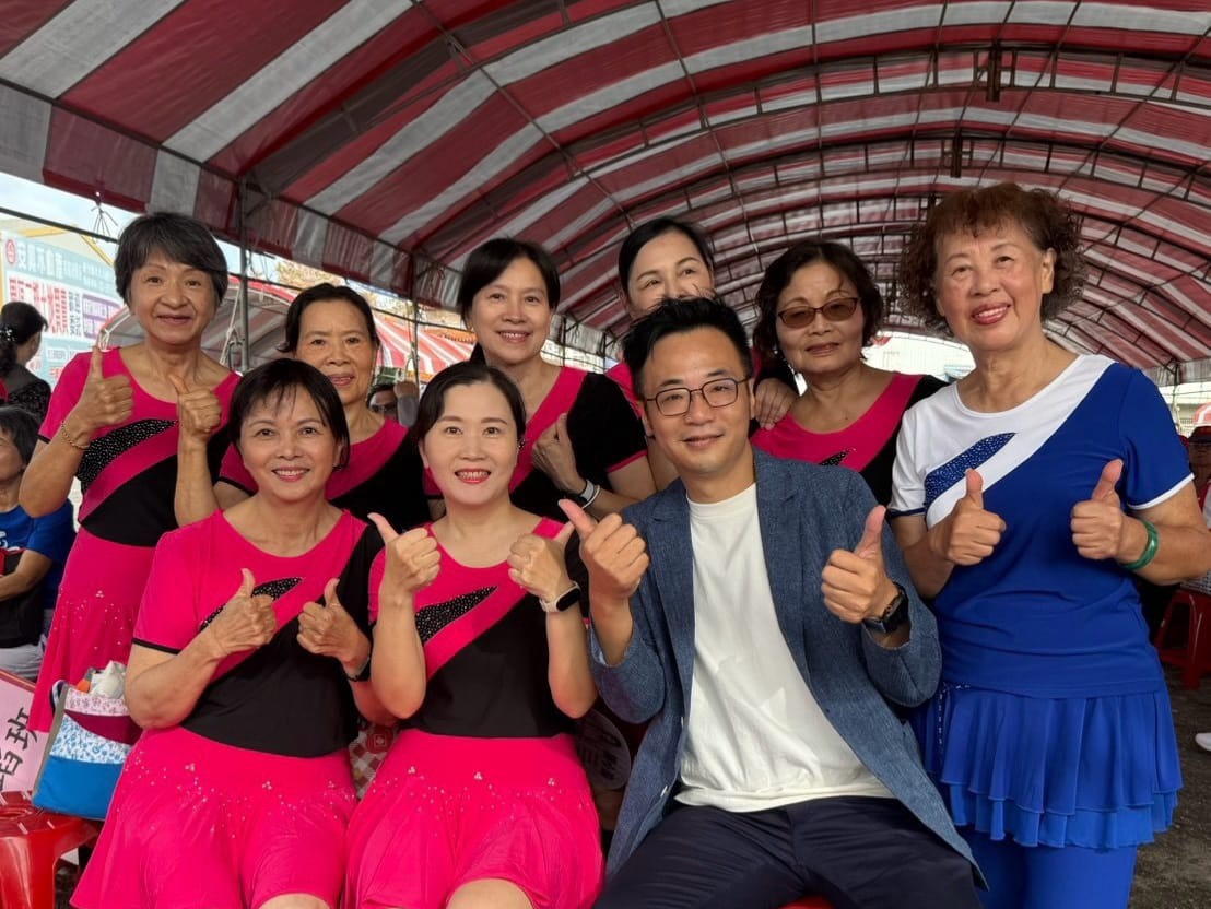 楊文科現身力挺羅俊傑 期許科技專業創造有感政策 246 楊文科現身力挺羅俊傑 期許科技專業創造有感政策 245