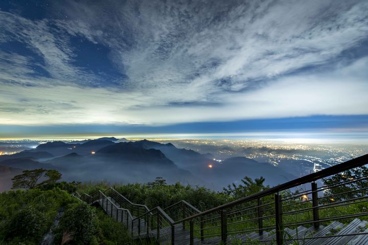 慢遊嘉義「雲海季」11/2登場 旅遊集章抽好禮