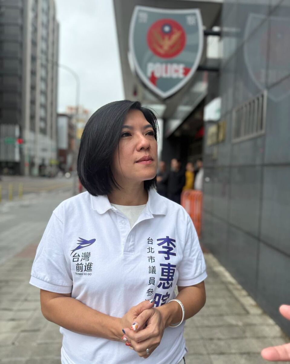 圖/小民參政歐巴桑聯盟台北市議員第4選區(中山區、大同區)候選人李惠暄律師